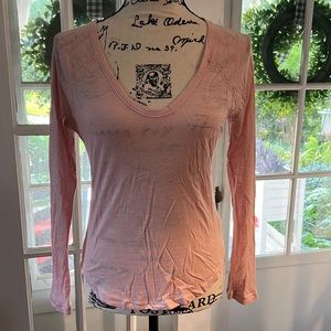 Lightweight pink long sleeve T-shirt from Arie Size small